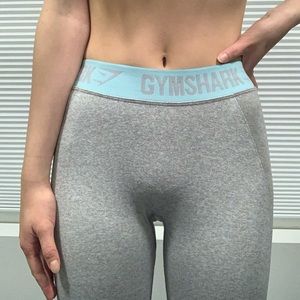 SOLD // gymshark flex leggings